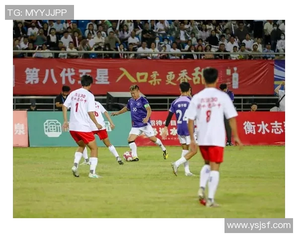 中国足球明星因涉嫌违法被判入狱引发社会热议与反思